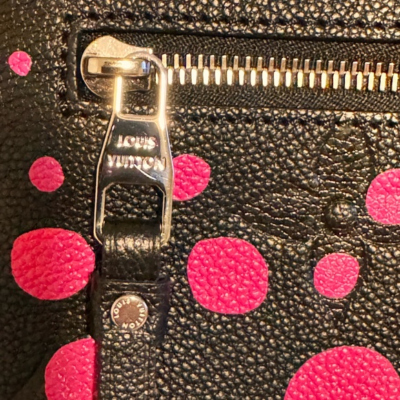 Louis Vuitton Black and Pink Crossbody Bag - Picture 6 of 16